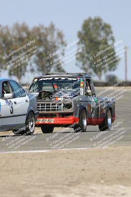 media/Sep-28-2025-24 Hours of Lemons (Sun) [[5dfe0e5f6e]]/10am (Off Ramp Exit)/